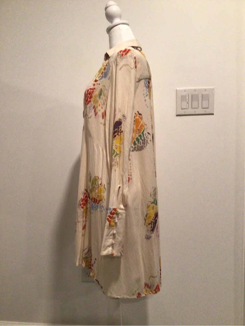 Free People Floral Midi Dress Cream & Earthtone Colors. Size Medium